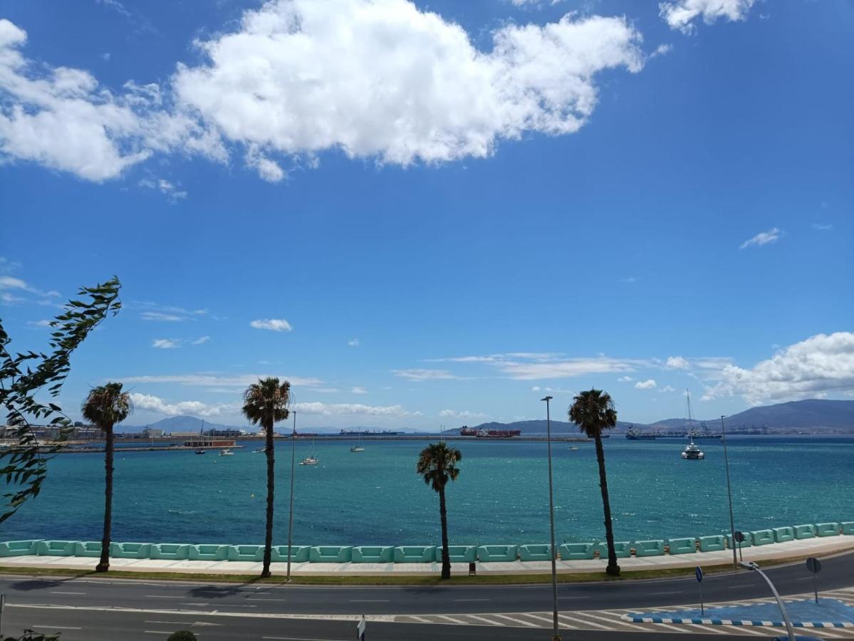 Vistas A 3 Paises Y 2 Continentes 1º Linea De Playa A 5 Minutos De Gibraltar Apartment La Linea de la Concepcion Luaran gambar
